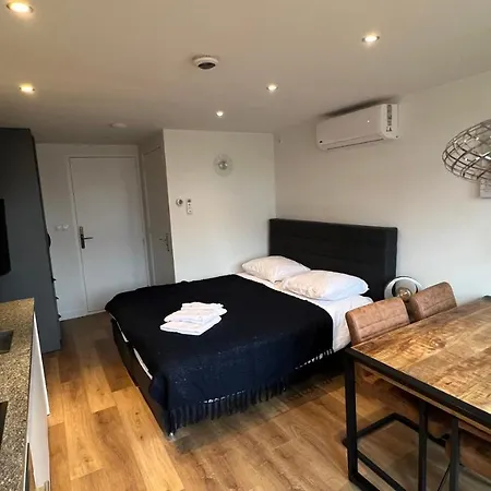 Stylish In The Heart Of Center Apartment Breda