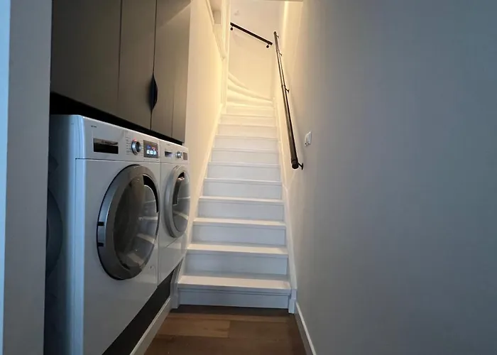 Stylish In The Heart Of Center Appartement