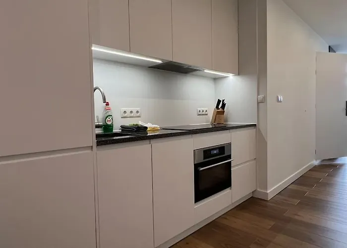 Stylish In The Heart Of Center * Bréda