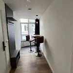 Stylish In The Heart Of Center Apartment