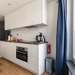 Apartment Stylish In The Heart Of Center